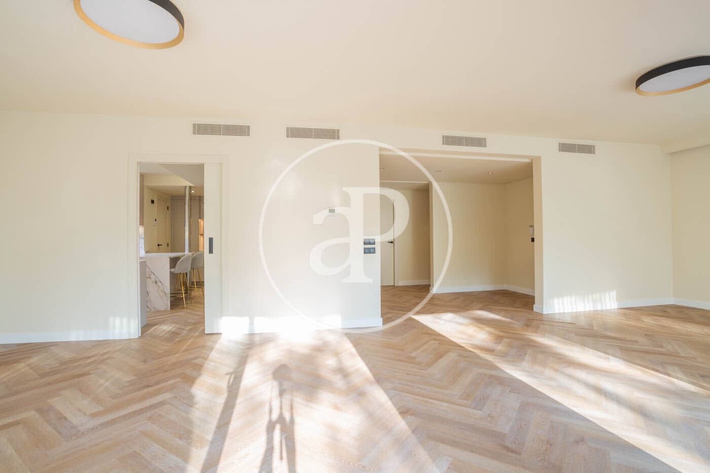 5 sypialnia Apartament do wynajęcia w Miasto Barcelona z basenem garażem - 8 000 € (Ref: 9938167)