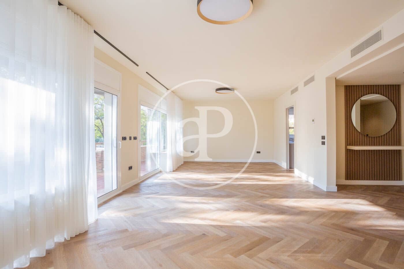 5 sypialnia Apartament do wynajęcia w Miasto Barcelona z basenem garażem - 8 000 € (Ref: 9938167)