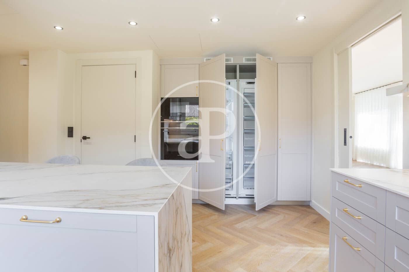 5 sypialnia Apartament do wynajęcia w Miasto Barcelona z basenem garażem - 8 000 € (Ref: 9938167)