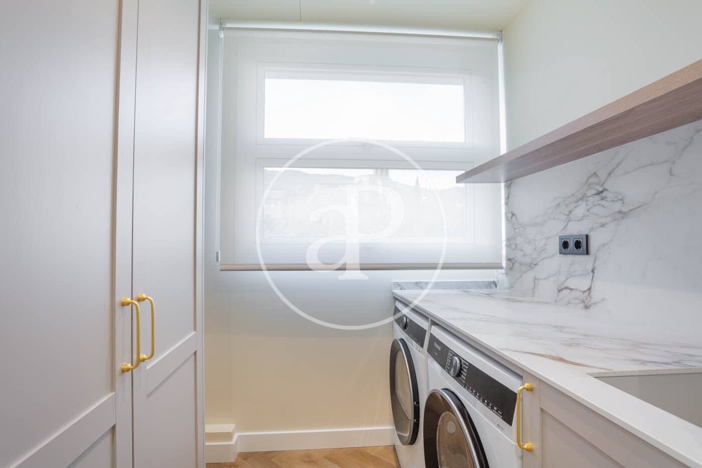 5 sypialnia Apartament do wynajęcia w Miasto Barcelona z basenem garażem - 8 000 € (Ref: 9938167)