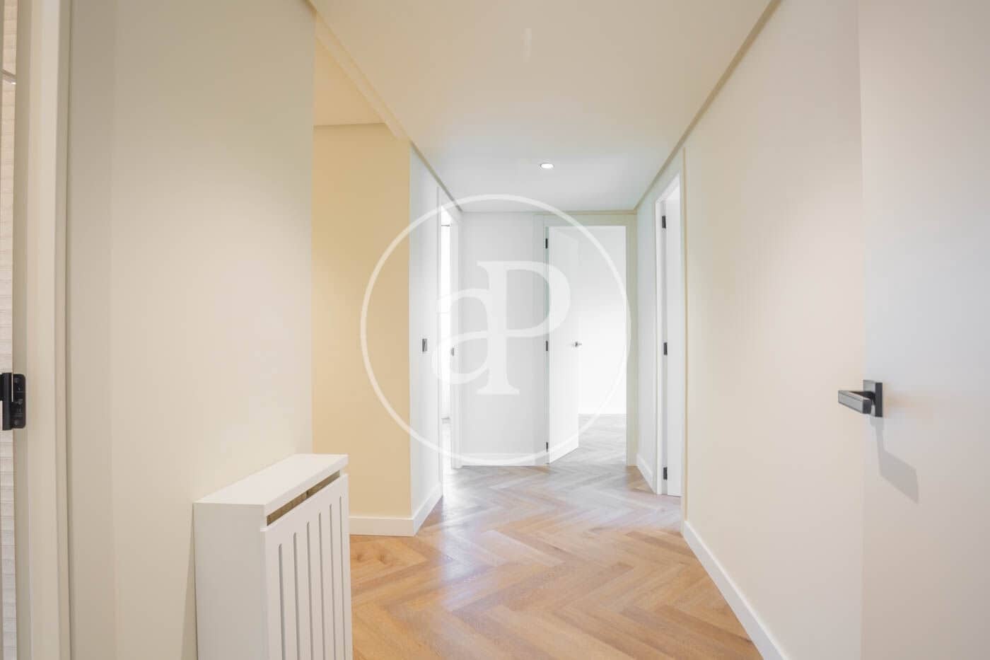5 sypialnia Apartament do wynajęcia w Miasto Barcelona z basenem garażem - 8 000 € (Ref: 9938167)