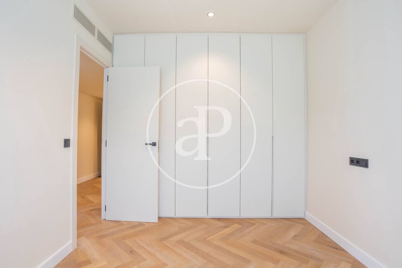 5 sypialnia Apartament do wynajęcia w Miasto Barcelona z basenem garażem - 8 000 € (Ref: 9938167)