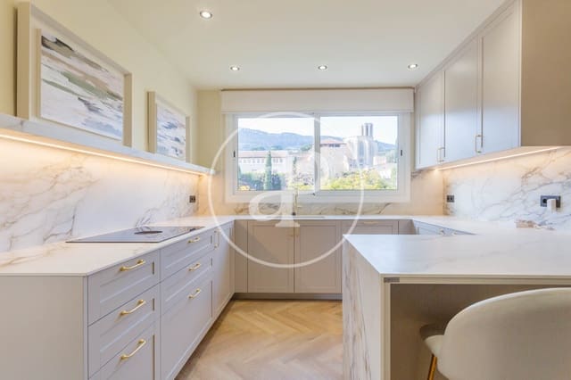 5 sypialnia Apartament do wynajęcia w Pedralbes, Miasto Barcelona z basenem garażem - 8 000 € (Ref: 9938167)