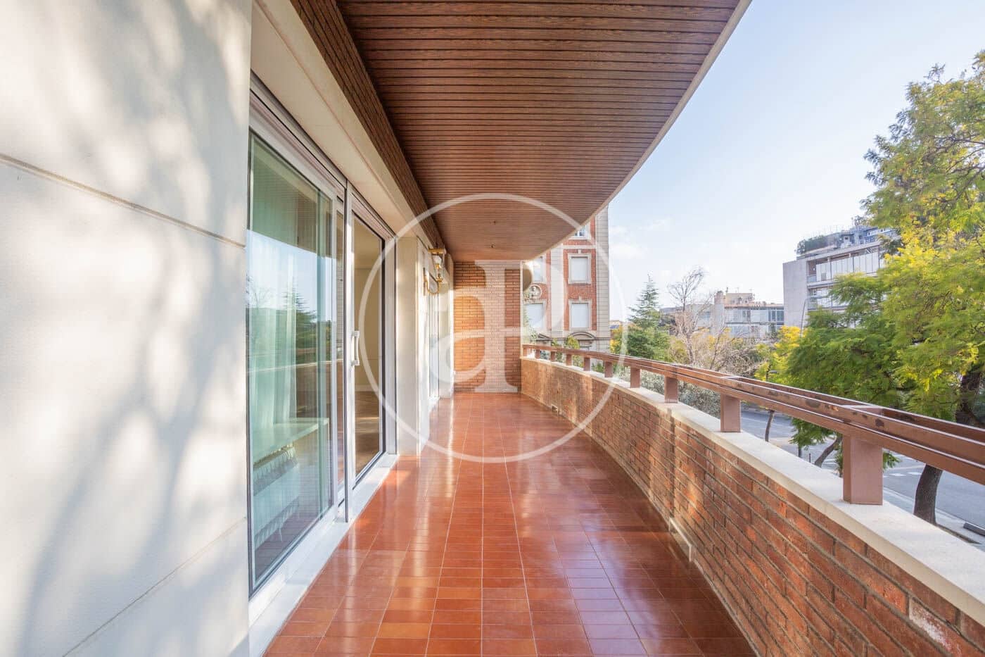 5 sypialnia Apartament do wynajęcia w Miasto Barcelona z basenem garażem - 8 000 € (Ref: 9938167)