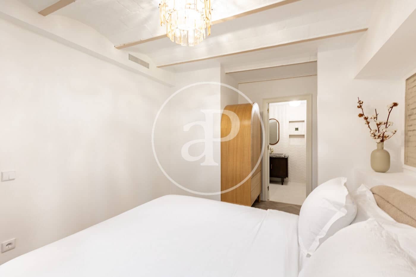 3 soveværelse Lejlighed til salg i Barcelona by - € 1.245.000 (Ref: 9938168)