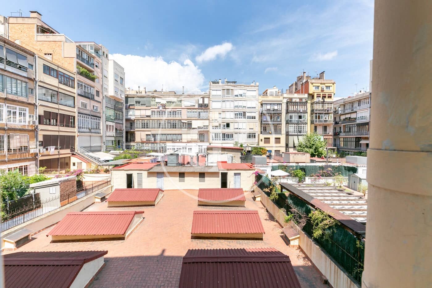 3 quarto Apartamento para arrendar em Barcelona cidade - 3 400 € (Ref: 9939956)