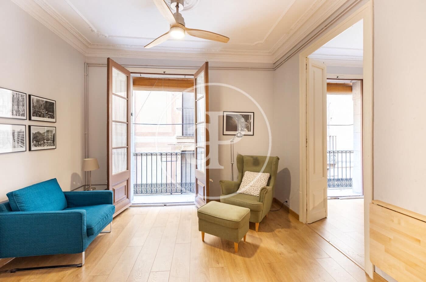 2 soveværelse Lejlighed til salg i Barcelona by - € 460.000 (Ref: 9939957)