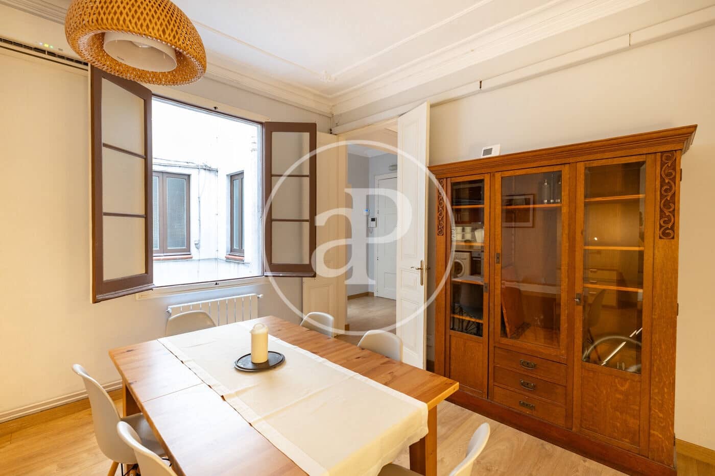 2 soveværelse Lejlighed til salg i Barcelona by - € 460.000 (Ref: 9939957)