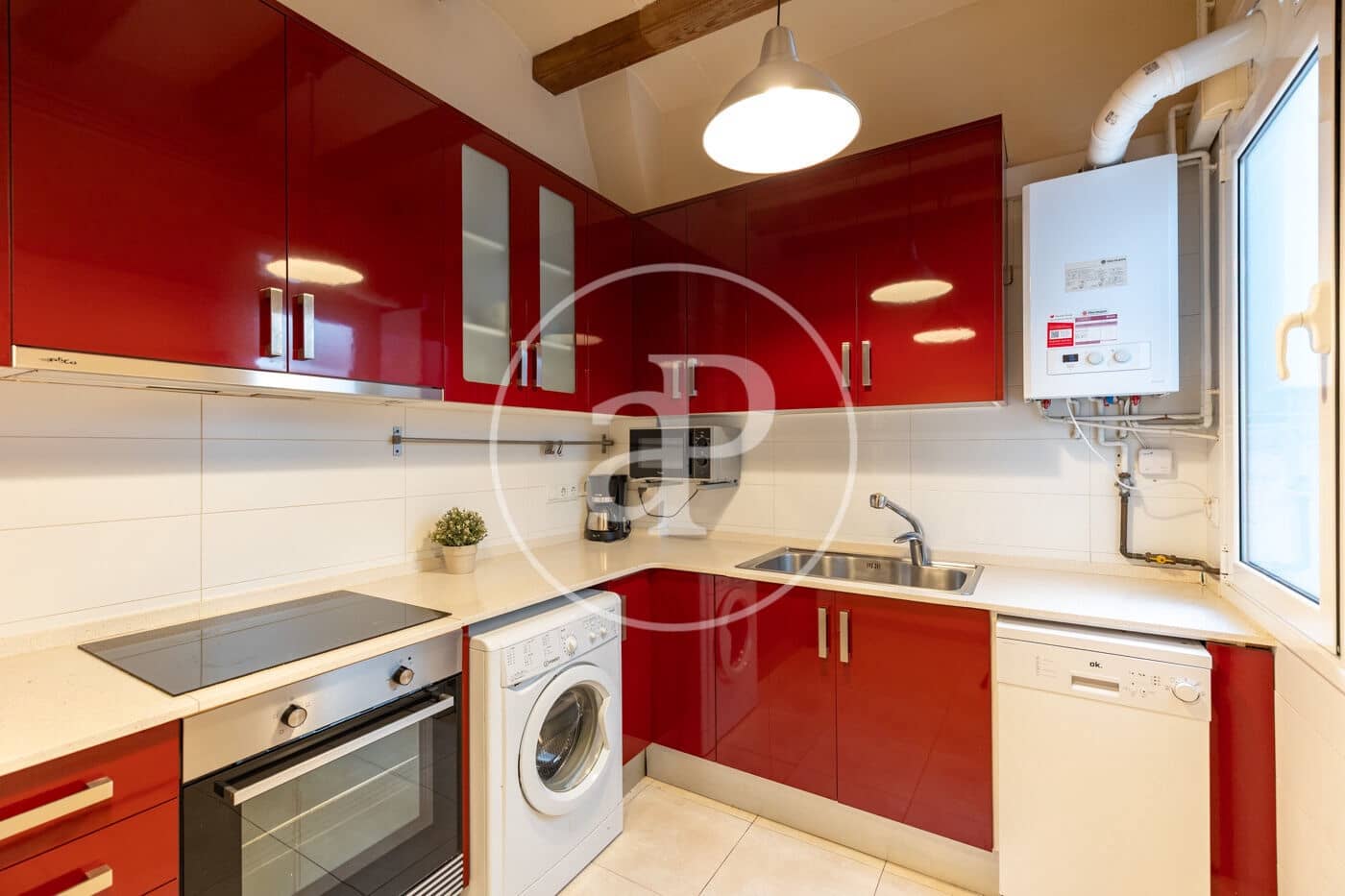 2 soveværelse Lejlighed til salg i Barcelona by - € 460.000 (Ref: 9939957)
