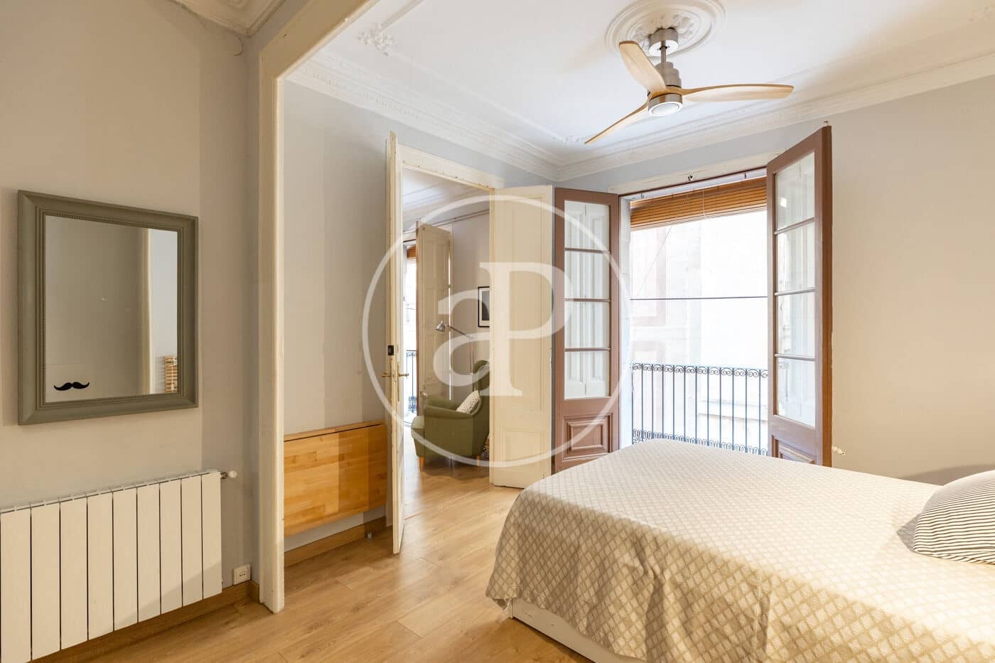 2 soveværelse Lejlighed til salg i Barcelona by - € 460.000 (Ref: 9939957)
