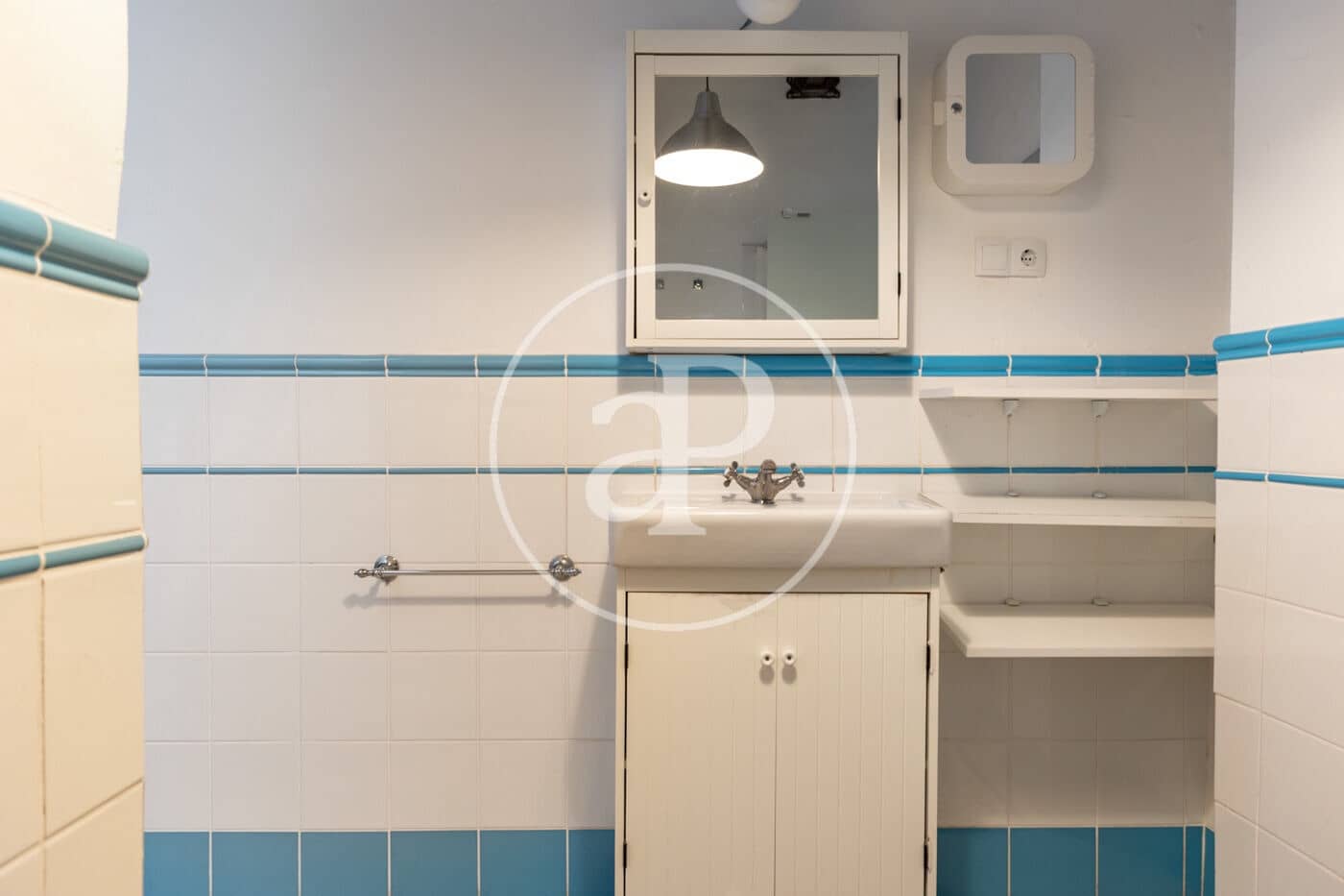 2 soveværelse Lejlighed til salg i Barcelona by - € 460.000 (Ref: 9939957)