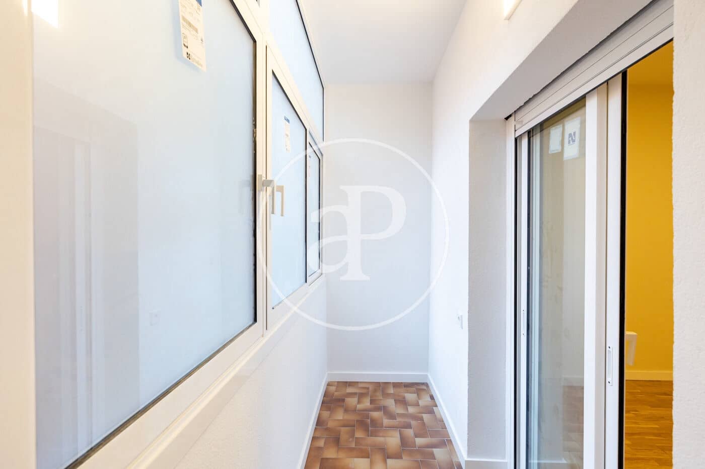 Apartamento de 5 habitaciones en Barcelona ciudad en alquiler - 2.850 € (Ref: 9939958)