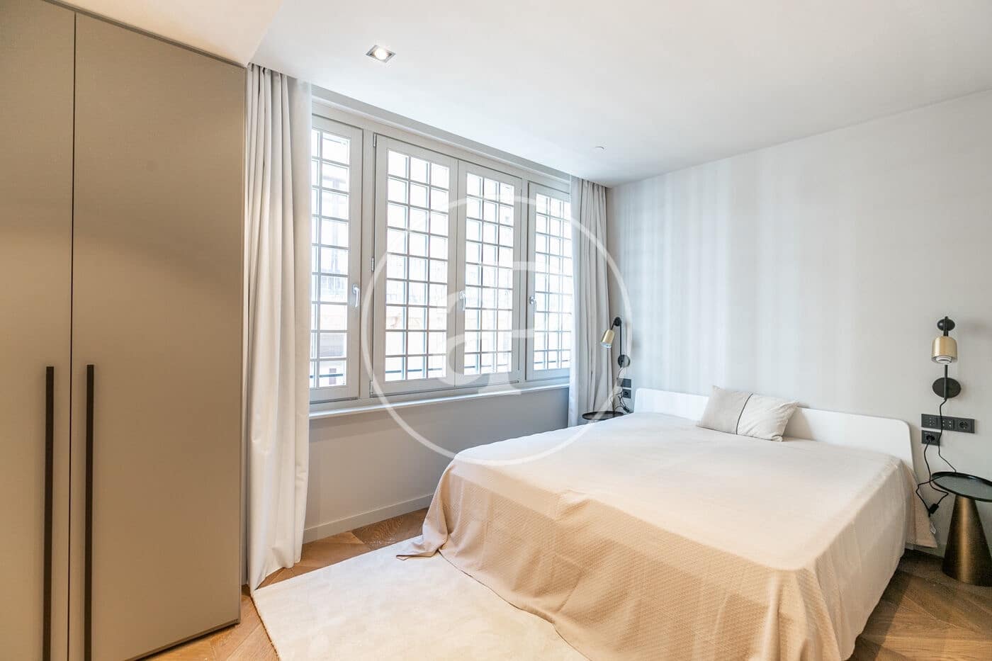 3 soverom Leilighet til leie i Barcelona by - € 2 600 (Ref: 9939959)