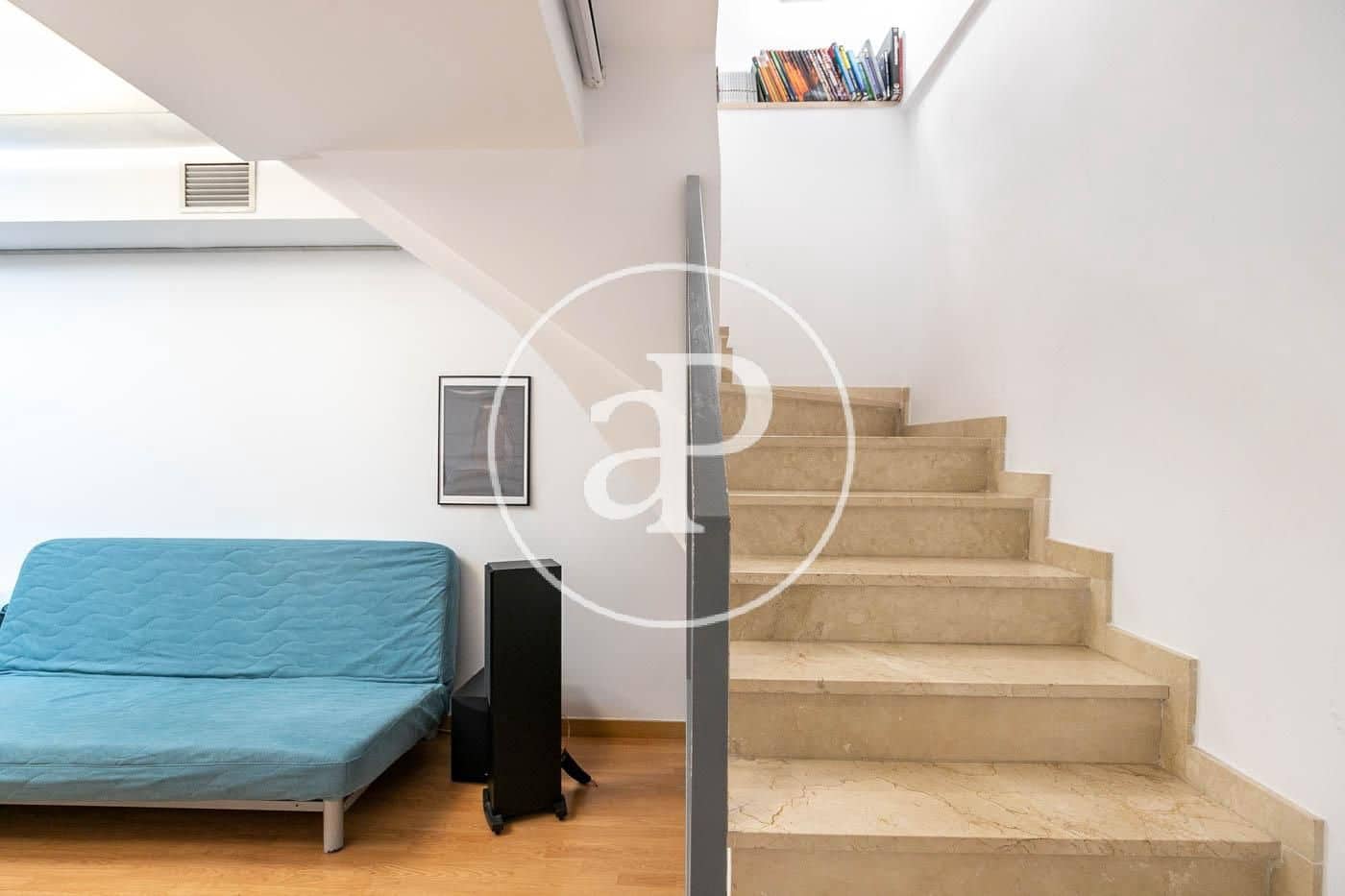 3 soverom Villa til leie i Barcelona by med garasje - € 3 069 (Ref: 9942512)