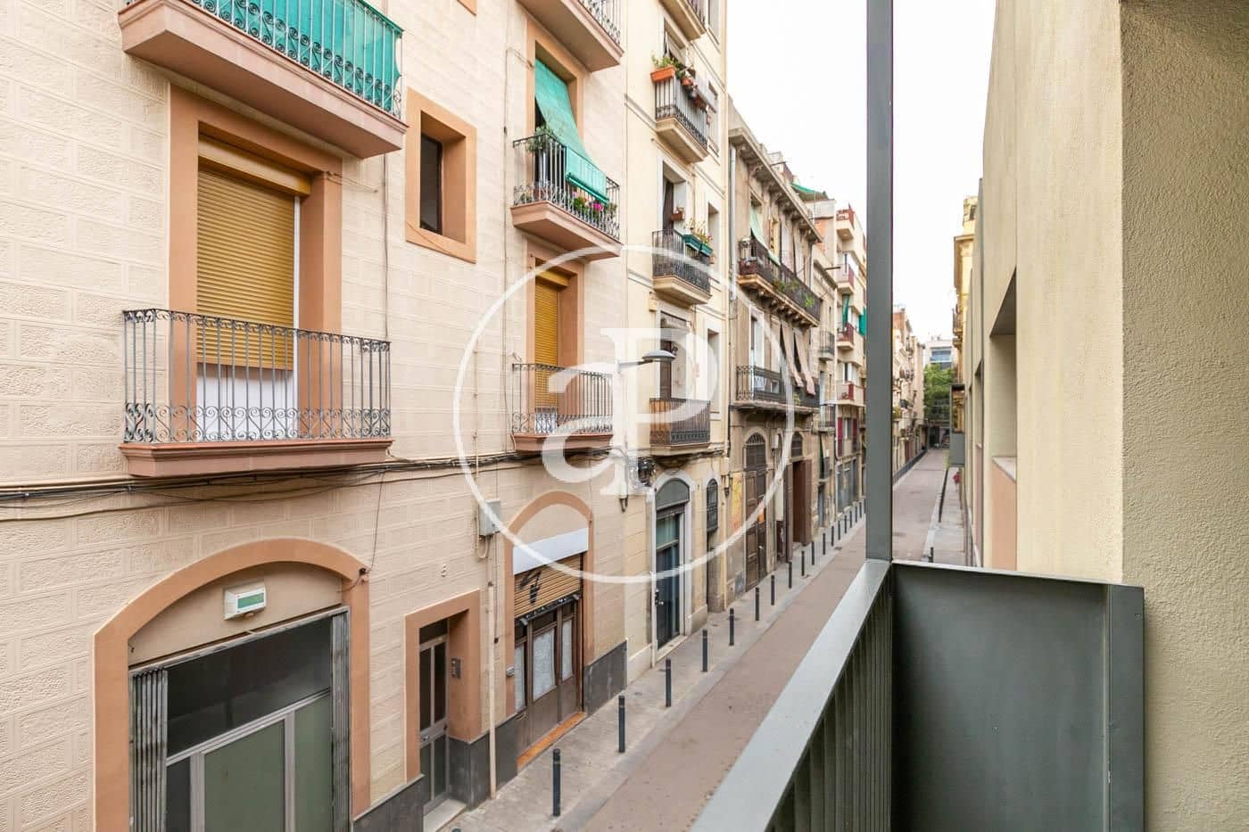 3 soverom Villa til leie i Barcelona by med garasje - € 3 069 (Ref: 9942512)