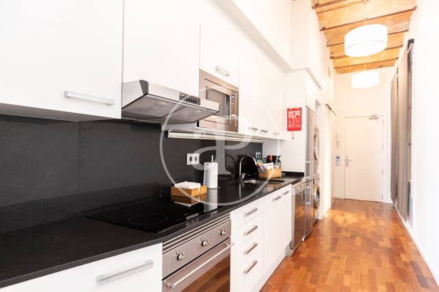 Appartement de 1 chambre à louer à La Dreta de L'Eixample, Barcelone ville - 1 624 € (Ref: 9945705)