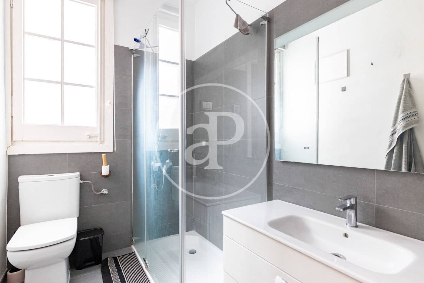 2 sovrum Lägenhet till salu i Barcelona stad - 450 000 € (Ref: 9945706)
