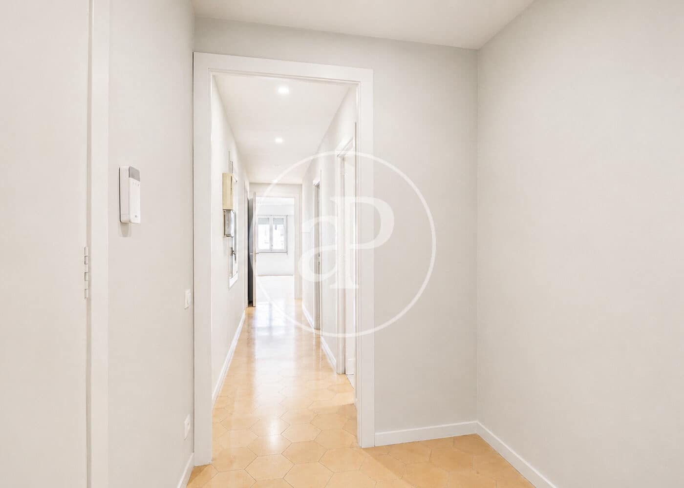4 sypialnia Apartament na sprzedaż w Miasto Barcelona - 910 000 € (Ref: 9947906)