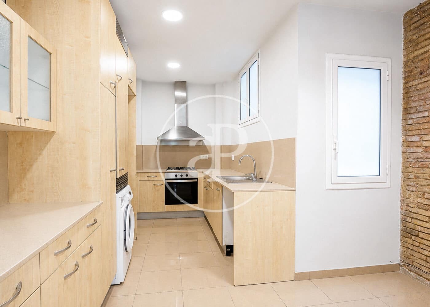 4 sypialnia Apartament na sprzedaż w Miasto Barcelona - 910 000 € (Ref: 9947906)