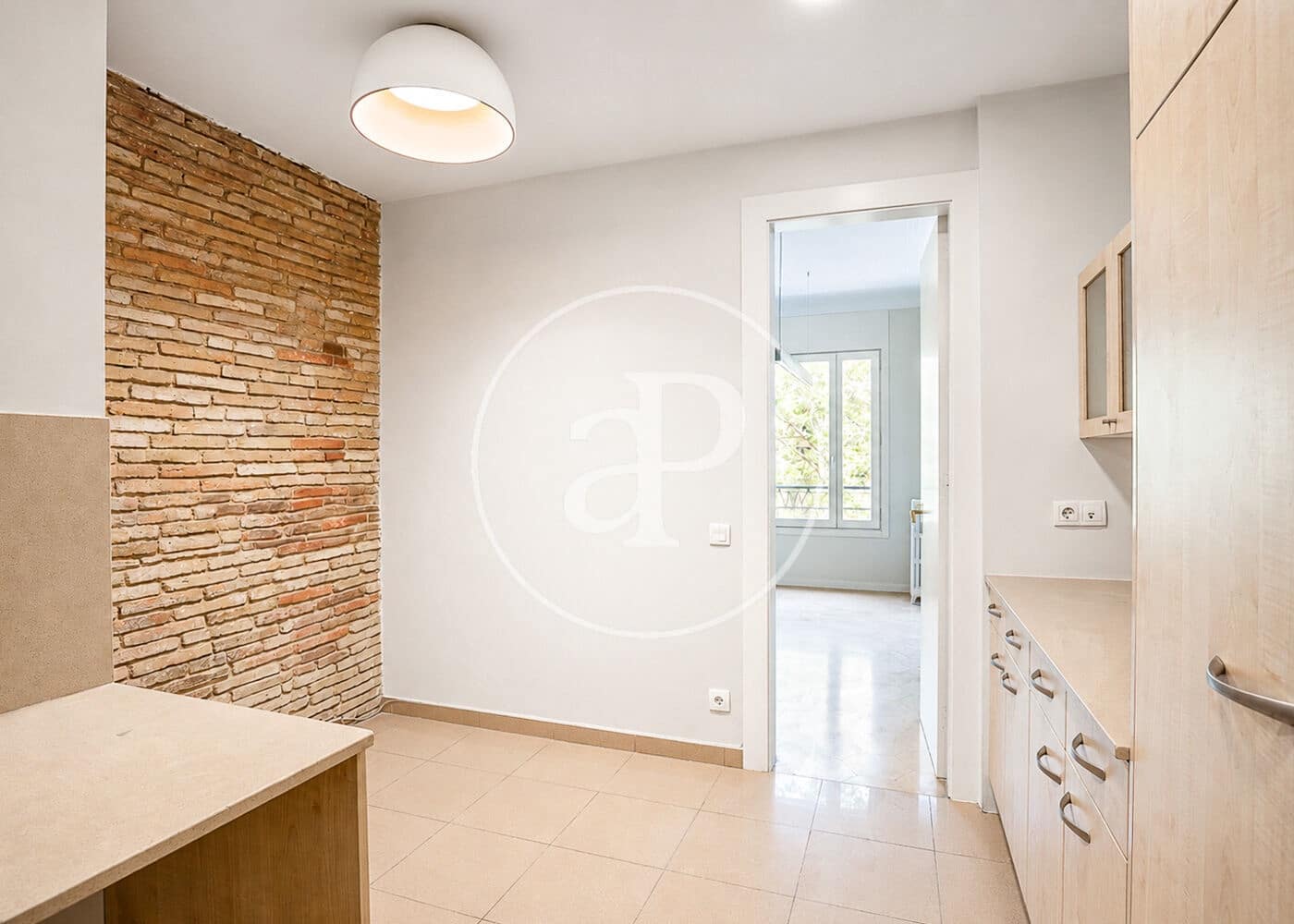 4 sypialnia Apartament na sprzedaż w Miasto Barcelona - 910 000 € (Ref: 9947906)