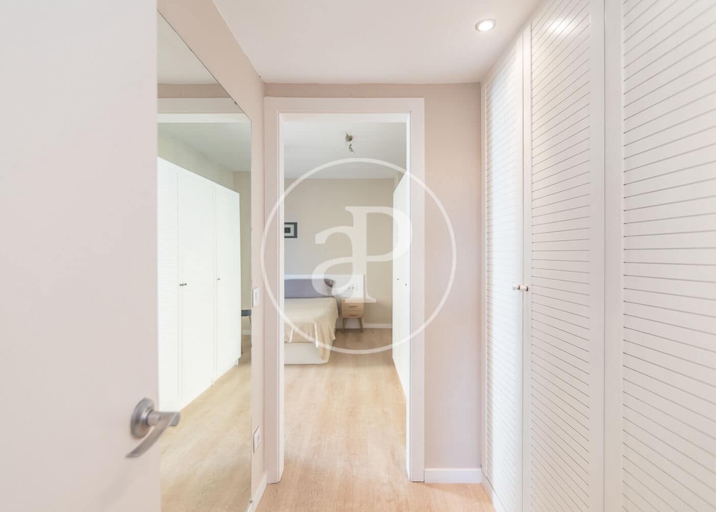 2 soveværelse Penthouse til leje i Barcelona by - € 2.295 (Ref: 9947907)