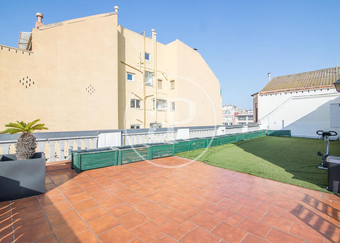 2 soveværelse Penthouse til leje i Barcelona by - € 2.295 (Ref: 9947907)