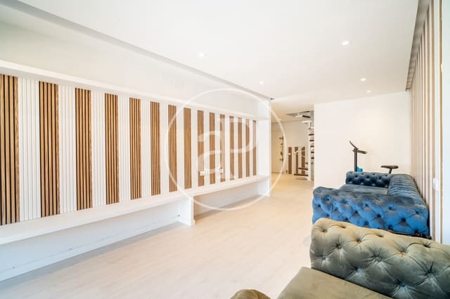 3 soverom Leilighet til salgs i La Vila de Gràcia, Barcelona by med garasje - € 865 000 (Ref: 9949768)