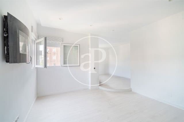 3 soverom Leilighet til salgs i La Vila de Gràcia, Barcelona by med garasje - € 865 000 (Ref: 9949768)