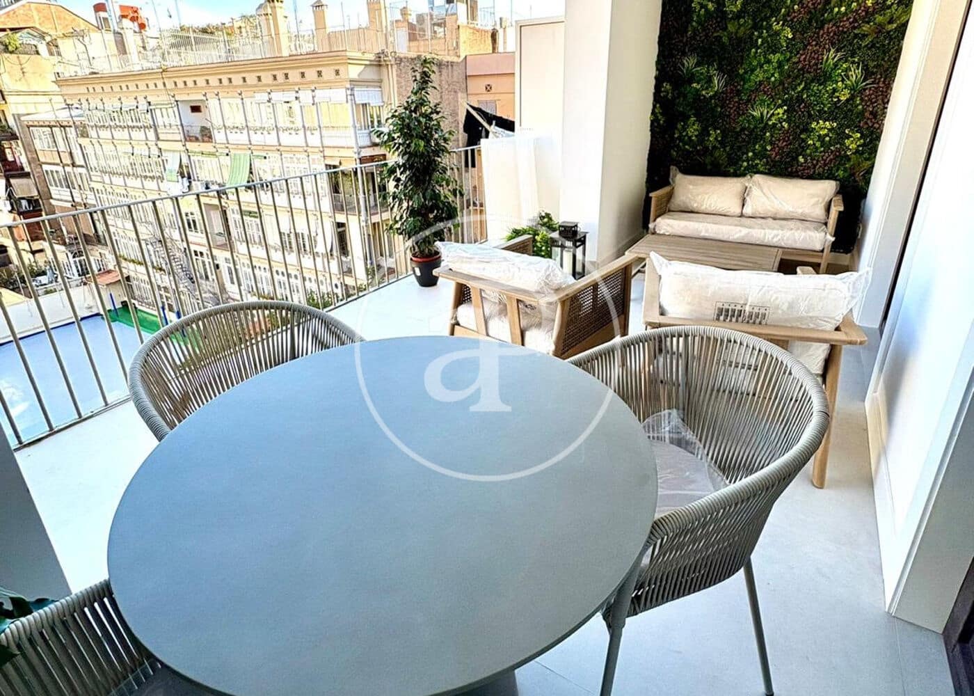 3 soveværelse Lejlighed til salg i Barcelona by - € 1.410.000 (Ref: 9949769)