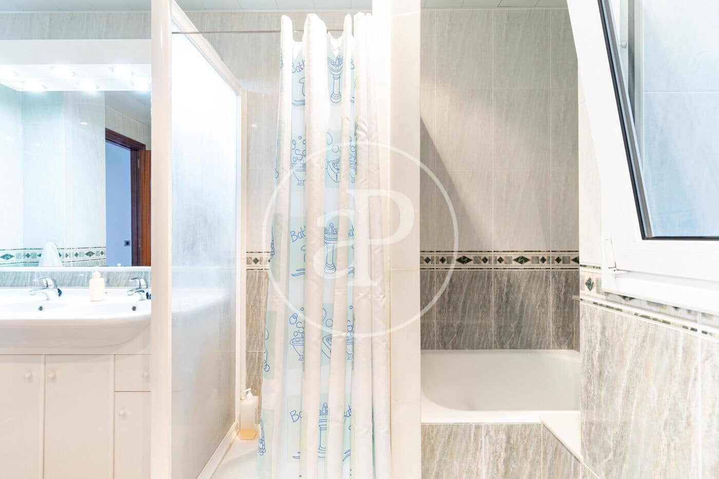 4 quarto Moradia para venda em Rubi - 485 000 € (Ref: 9949770)
