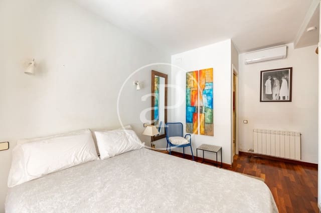 2 sovrum Lägenhet att hyra i Sant Antoni, Barcelona stad - 1 800 € (Ref: 9949771)