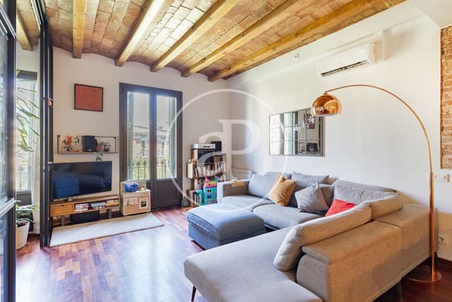 2 sovrum Lägenhet att hyra i Sant Antoni, Barcelona stad - 1 800 € (Ref: 9949771)
