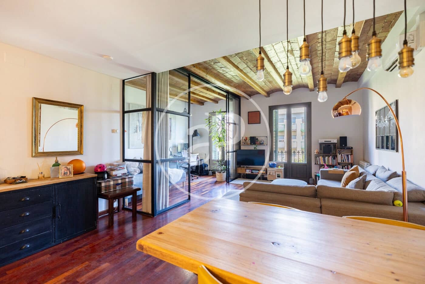 2 sovrum Lägenhet att hyra i Barcelona stad - 1 800 € (Ref: 9949771)