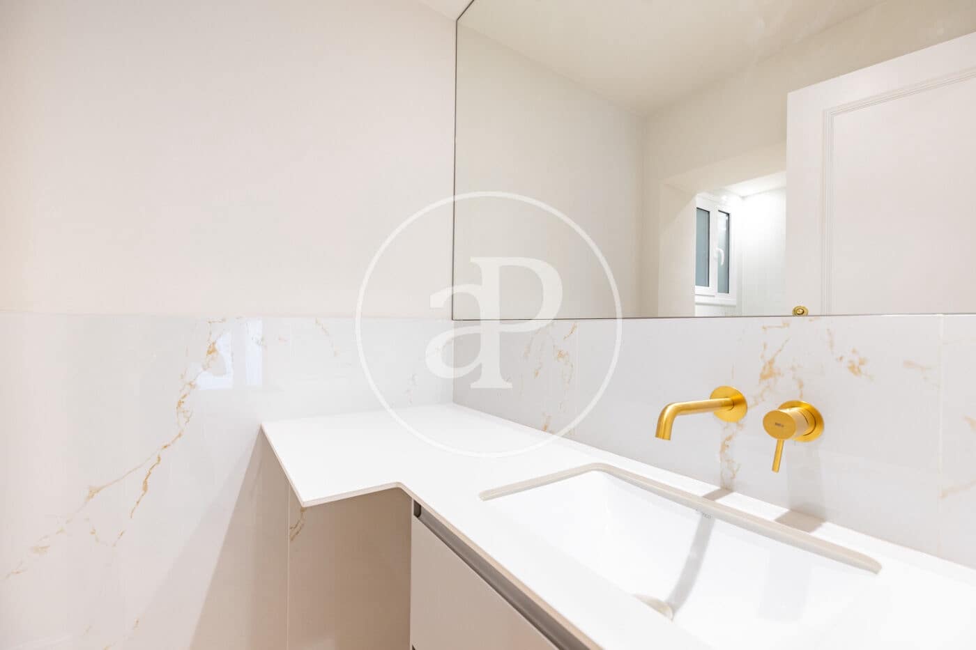 1 soveværelse Lejlighed til salg i Barcelona by med swimmingpool - € 450.000 (Ref: 9952613)