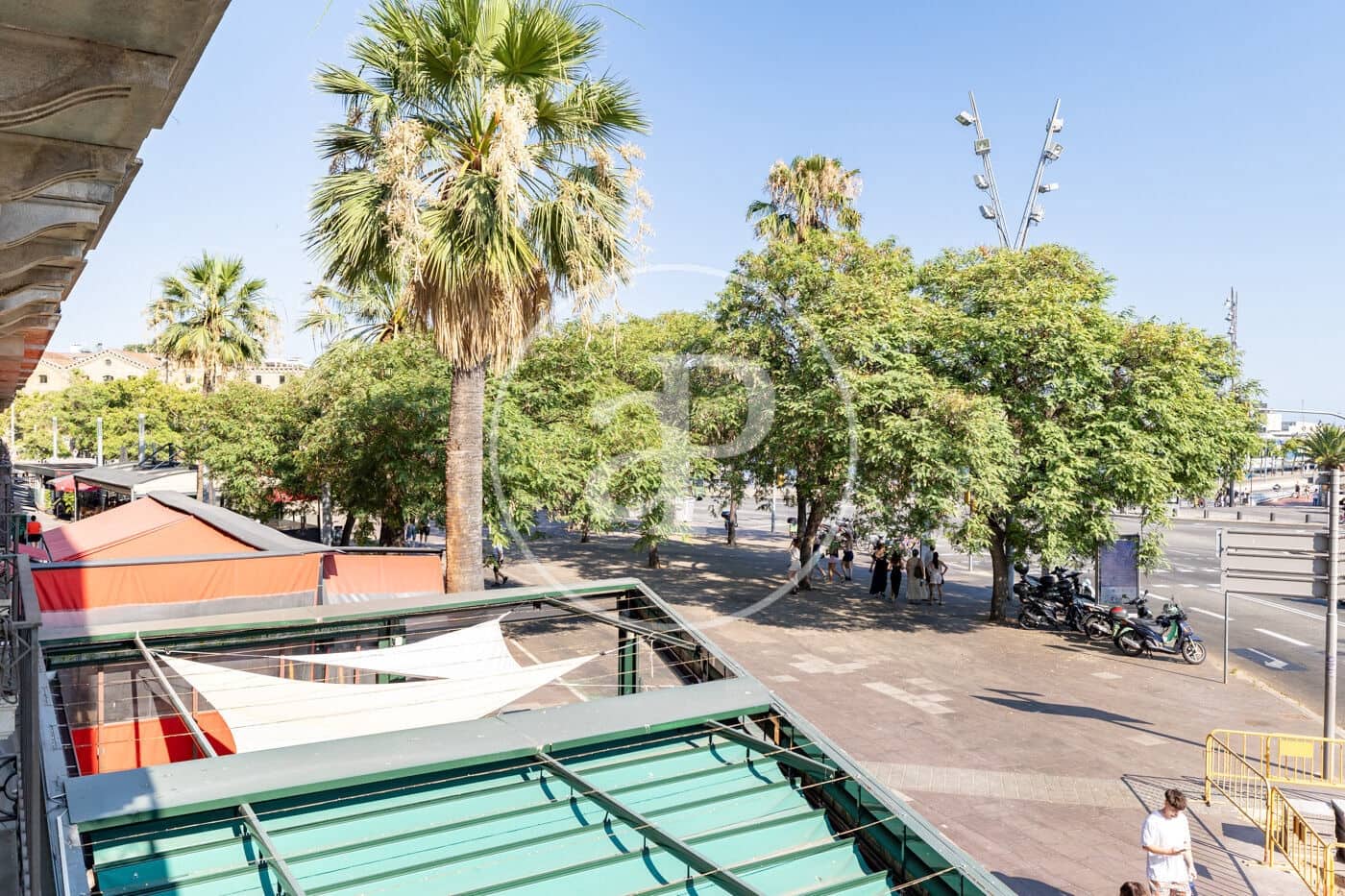 1 soveværelse Lejlighed til salg i Barcelona by med swimmingpool - € 450.000 (Ref: 9952613)