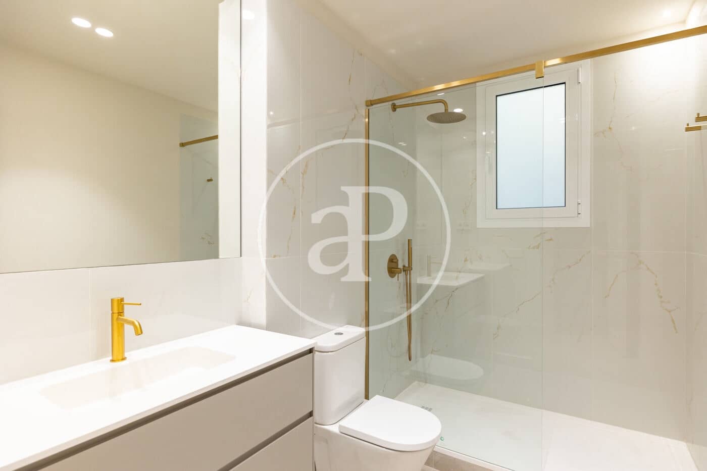 2 soverom Leilighet til salgs i Barcelona by med svømmebasseng - € 920 000 (Ref: 9952614)