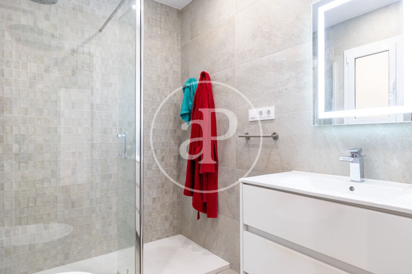 3 soverom Leilighet til salgs i Barcelona by - € 480 000 (Ref: 9952617)