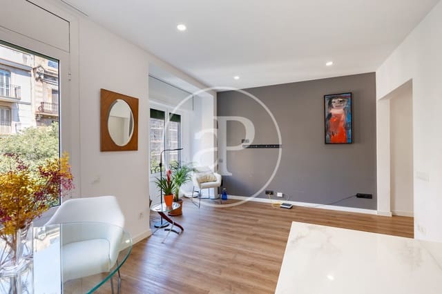 3 soverom Leilighet til salgs i L'Antiga Esquerra de L'Eixample, Barcelona by - € 480 000 (Ref: 9952617)