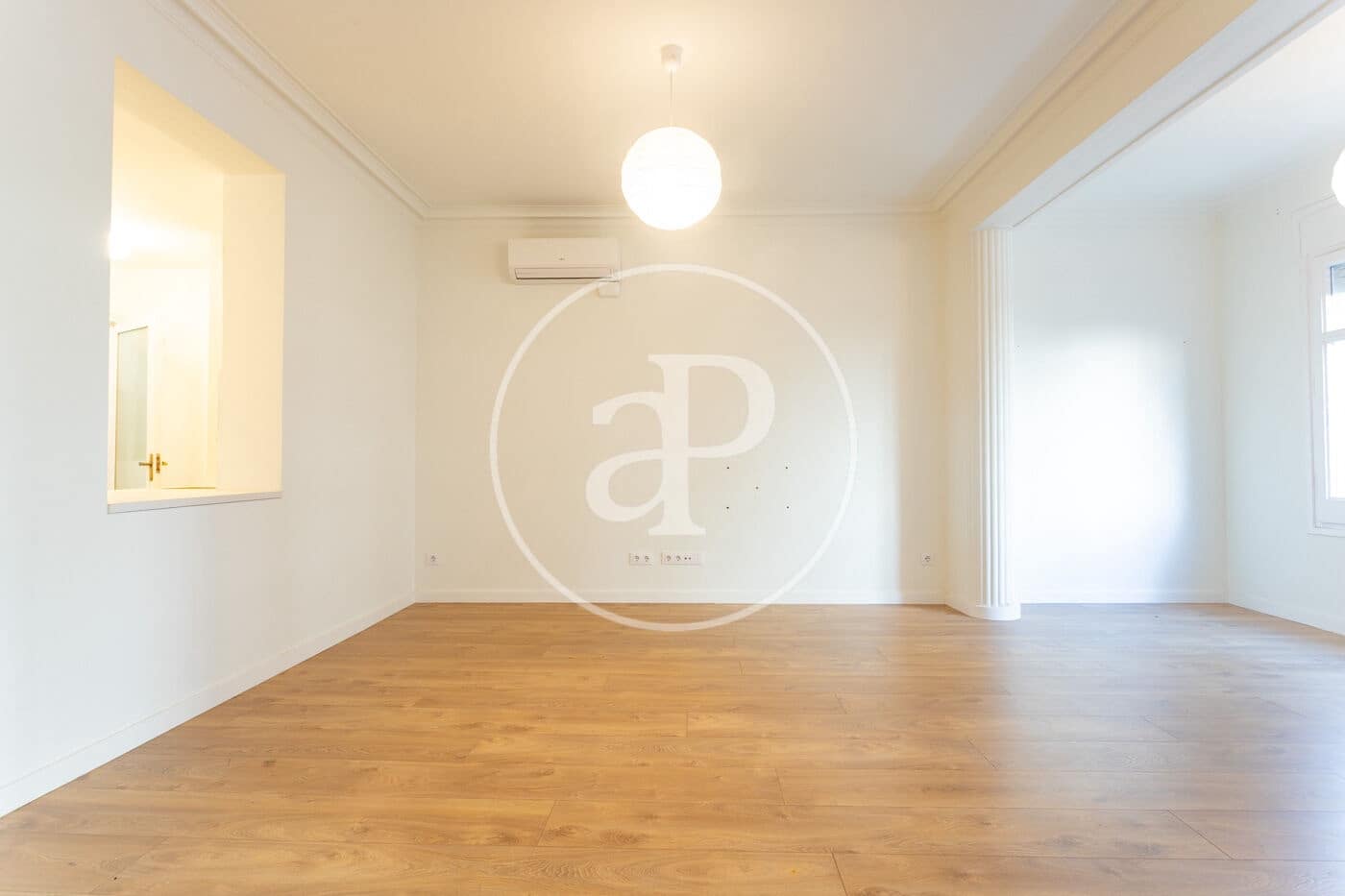 4 bedroom Apartment for rent in Barcelona city - € 3,100 (Ref: 9954222)