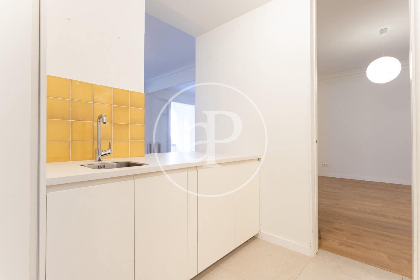 4 bedroom Apartment for rent in Barcelona city - € 3,100 (Ref: 9954222)