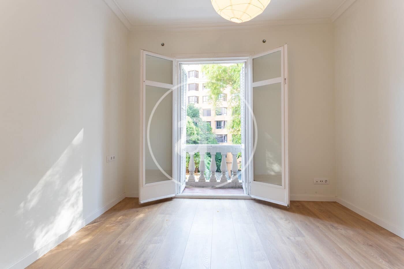 4 bedroom Apartment for rent in Barcelona city - € 3,100 (Ref: 9954222)