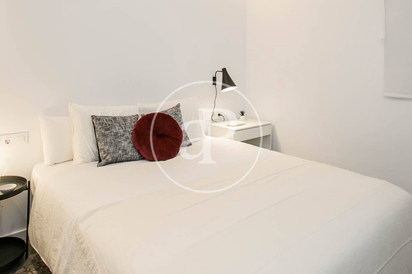 2 soveværelse Lejlighed til salg i Barcelona by - € 395.000 (Ref: 9954223)
