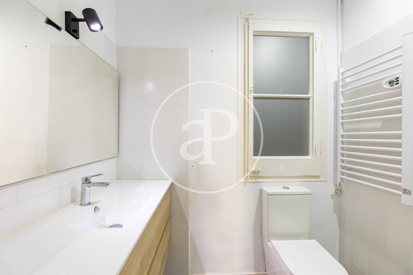 2 sovrum Lägenhet till salu i Barcelona stad - 395 000 € (Ref: 9954223)