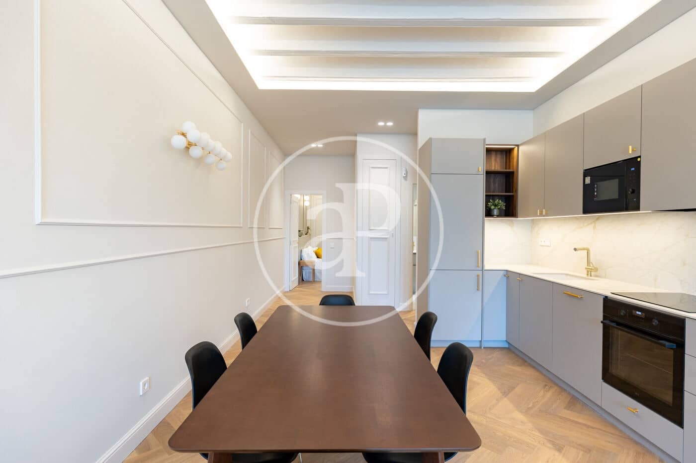 2 slaapkamer Appartement te koop in Barcelona stad met zwembad - € 920.000 (Ref: 9954228)