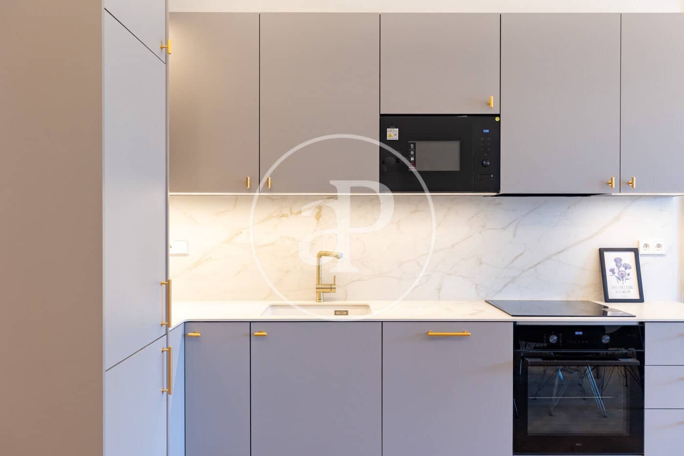 2 slaapkamer Appartement te koop in Barcelona stad met zwembad - € 920.000 (Ref: 9954228)