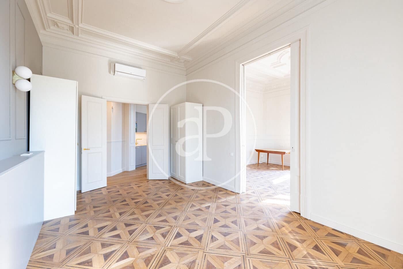 2 slaapkamer Appartement te koop in Barcelona stad met zwembad - € 1.050.000 (Ref: 9954230)