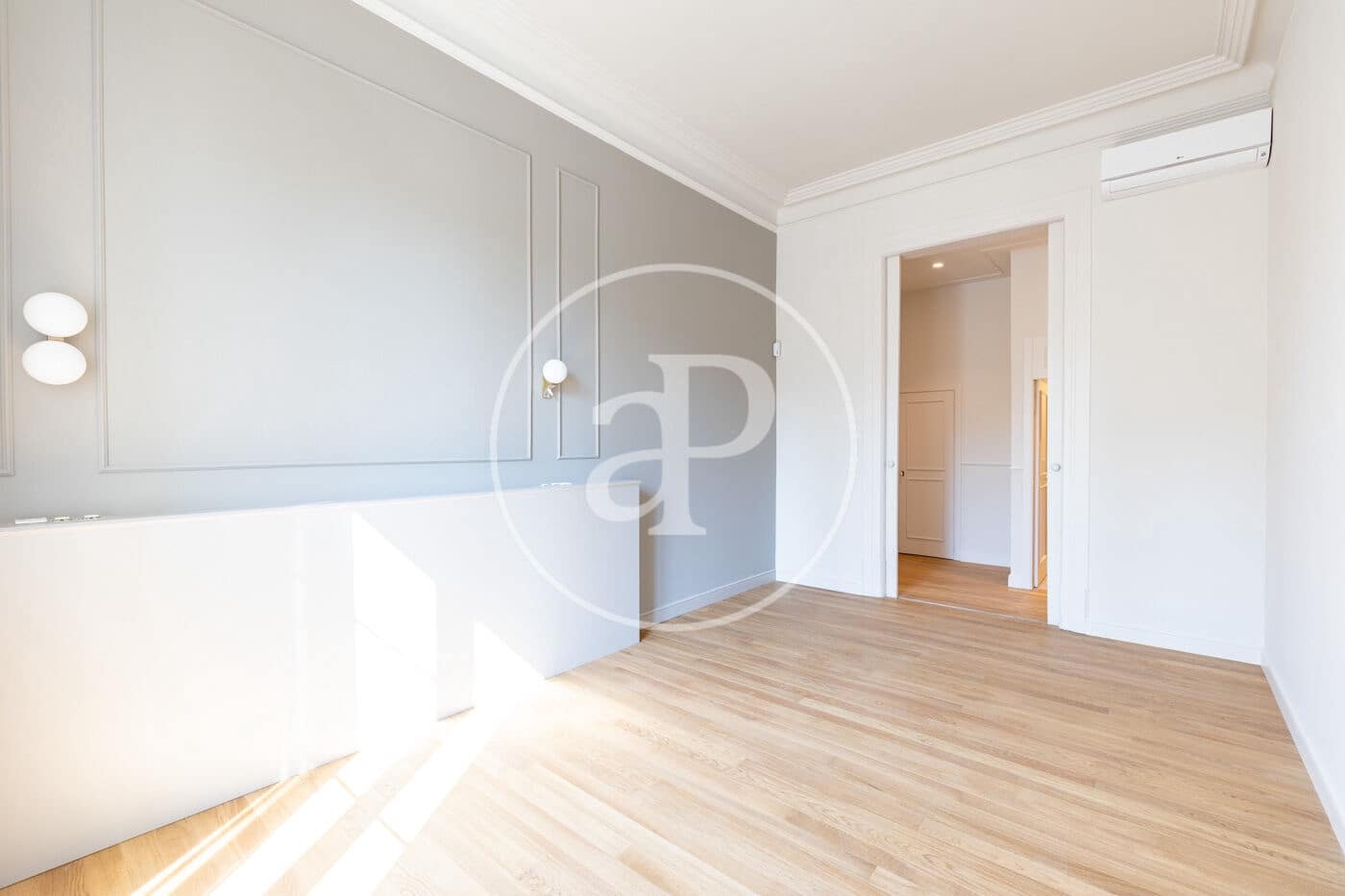 2 slaapkamer Appartement te koop in Barcelona stad met zwembad - € 1.050.000 (Ref: 9954230)