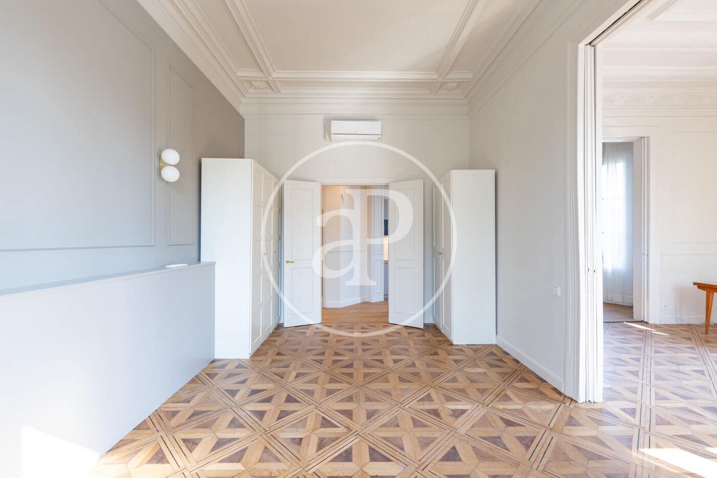 2 slaapkamer Appartement te koop in Barcelona stad met zwembad - € 1.050.000 (Ref: 9954230)