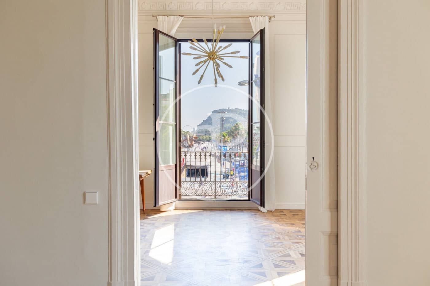2 slaapkamer Appartement te koop in Barcelona stad met zwembad - € 1.050.000 (Ref: 9954230)
