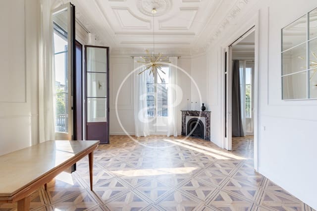 2 slaapkamer Appartement te koop in Sant Pere, Santa Caterina i La Ribera, Barcelona stad met zwembad - € 1.050.000 (Ref: 9954230)